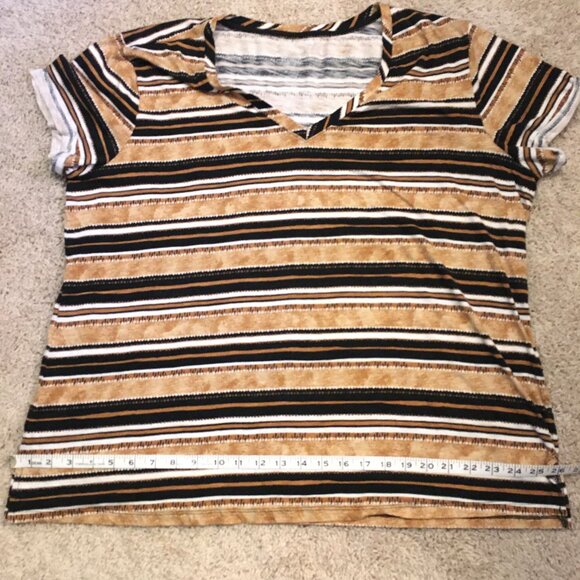 Love & Legend Horizontal Striped Boyfriend Fit Tee - Picture 13 of 15